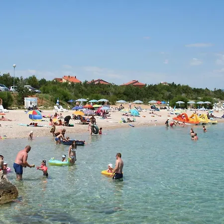 Πανσιόν Zlatica 3*